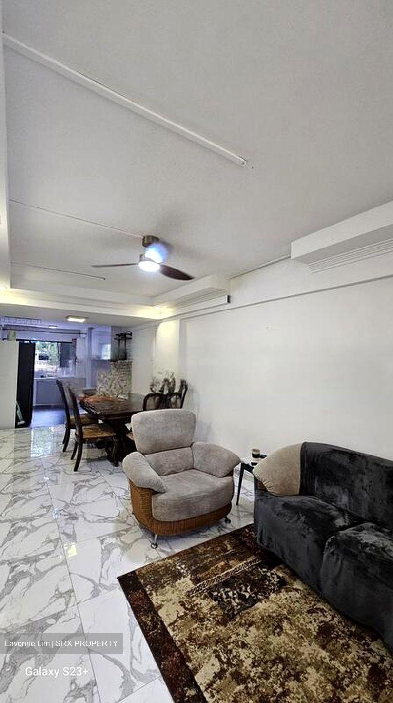 Blk 12 Pine Close (Geylang), HDB 3 Rooms #563930171